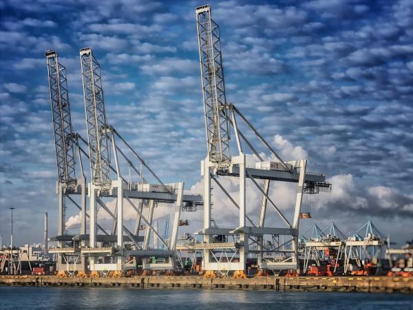 国际海运常说的“三截四关”是什么意思？